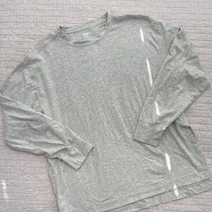 YPB Legging-Friendly Active Tee